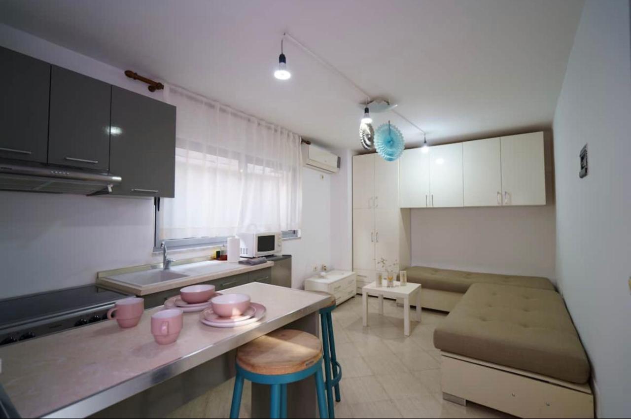 Brilant Studio Apartment City Center Tiranë Ngoại thất bức ảnh
