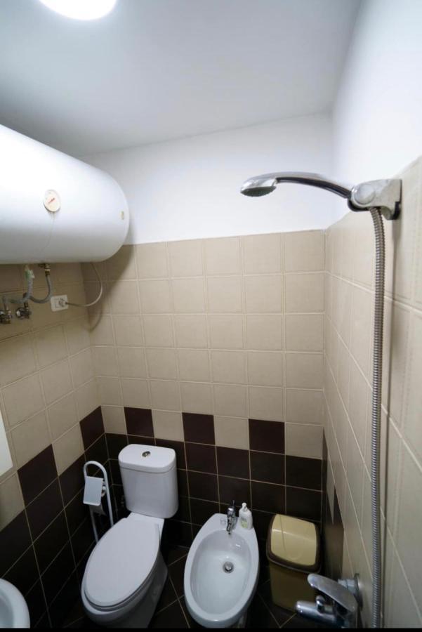 Brilant Studio Apartment City Center Tiranë Ngoại thất bức ảnh
